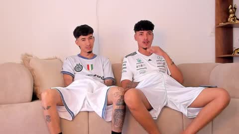 noahdaviss online show from April 2026 09:34:03 PM