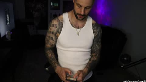 Noah Fitt online show from May 2026 02:41:01 AM