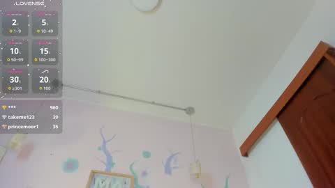 noahperezz online show from October 2025 03:43:01 AM