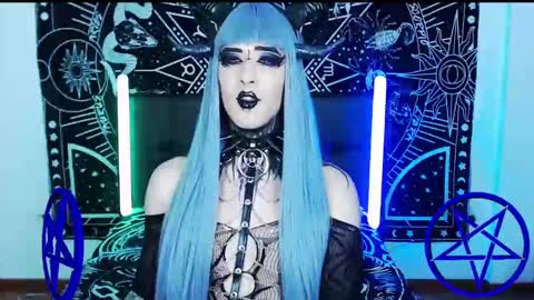 caroline online show from February 2025 04:59:01 AM