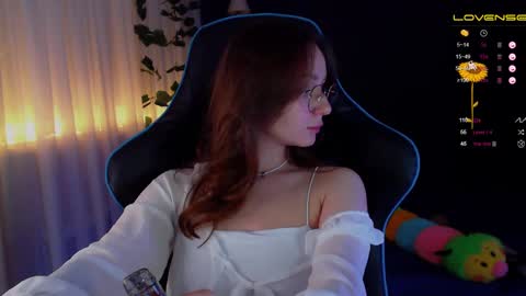 Snapshot of nochnoye_soltse chatting on December 2024 11:18:02 PM Sun or Luna online show from December 2024 11:18:02 PM