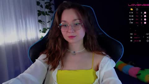 Snapshot of nochnoye_soltse chatting on December 2024 08:29:01 PM Sun or Luna online show from December 2024 08:29:01 PM