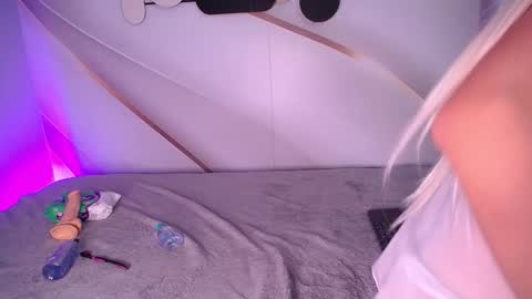 Snapshot of noelleruby chatting on February 2026 03:27:02 AM RUBY online show from February 2026 03:27:02 AM