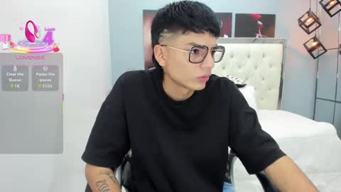 Noha Scott online show from October 2025 10:42:02 PM