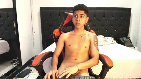 Snapshot of nohadrake chatting on April 2026 09:04:02 PM Noha Drake online show from April 2026 09:04:02 PM