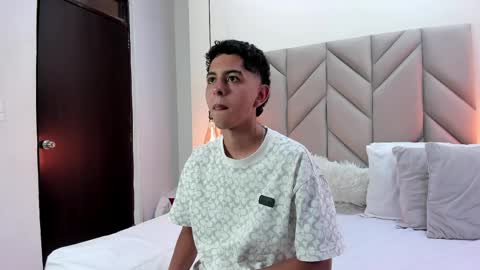 Snapshot of nohadrake chatting on April 2026 08:41:02 AM Noha Drake online show from April 2026 08:41:02 AM