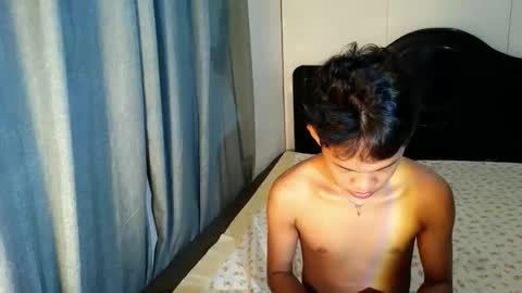 noi_maco online show from April 2026 04:01:01 PM