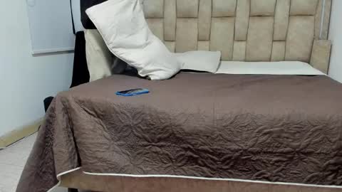 Sebas  online show from March 2026 04:06:01 AM