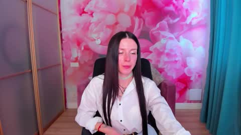 Snapshot of noirdiva chatting on May 2026 11:59:01 AM NoirDiva online show from May 2026 11:59:01 AM