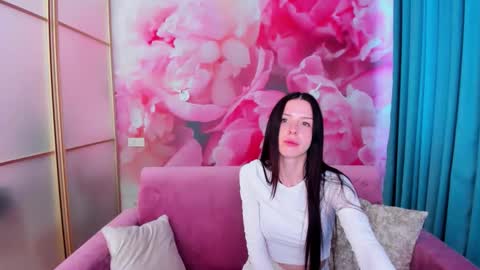 Snapshot of noirdiva chatting on June 2026 05:47:01 AM NoirDiva online show from June 2026 05:47:01 AM