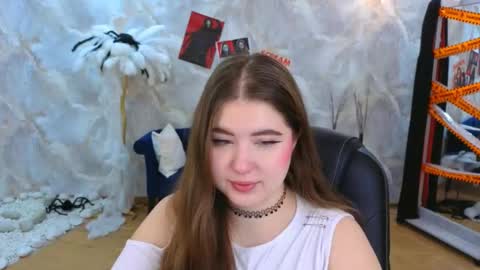 Snapshot of noirwhisper chatting on November 2025 06:21:01 PM noirwhisper online show from November 2025 06:21:01 PM