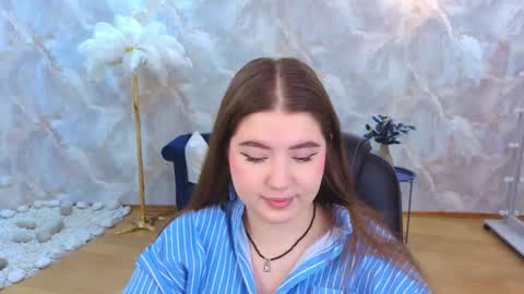 Snapshot of noirwhisper chatting on December 2025 06:26:01 PM noirwhisper online show from December 2025 06:26:01 PM