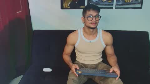 Im Nolan  online show from November 2025 01:12:02 PM