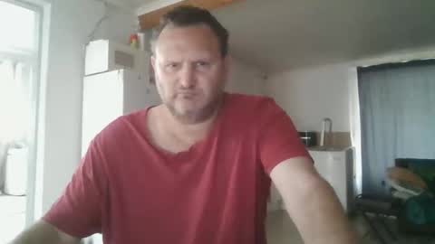 Nollie online show from October 2025 05:33:02 AM