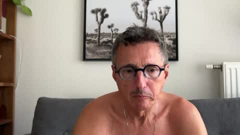 nolo34 online show from July 2026 12:36:02 PM