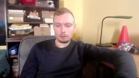 J. online show from November 2025 02:08:02 PM