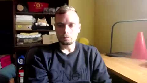 J. online show from April 2026 07:33:02 PM