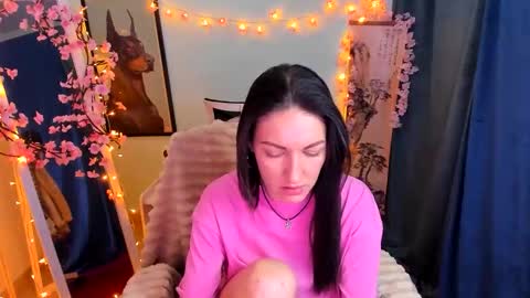 Nora online show from February 2026 09:31:01 PM