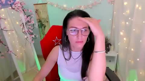 Nora online show from April 2026 10:53:02 AM