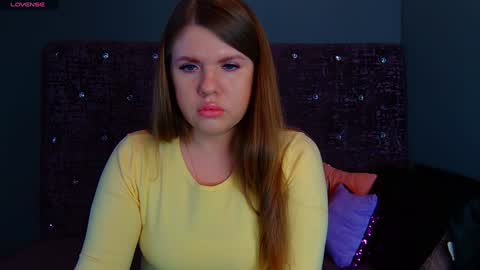 Nora online show from December 2024 11:39:01 PM