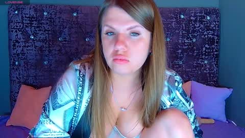 Nora online show from January 2025 05:03:02 AM