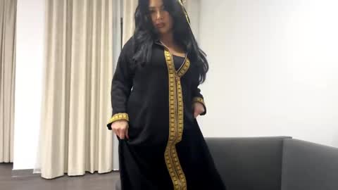 Snapshot of norastell chatting on April 2026 05:19:02 PM Ariana online show from April 2026 05:19:02 PM