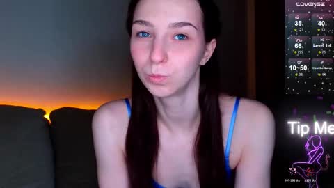 Hello My name is Helene NTMU  Finger up if u like what u see online show from February 2026 02:07:01 PM