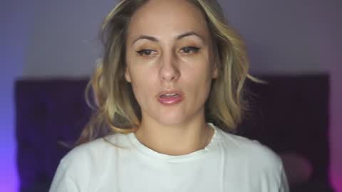 Tina online show from December 2024 06:24:02 PM