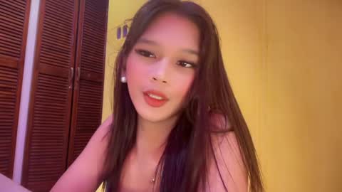 Snapshot of nova_licious chatting on June 2026 02:19:02 PM nova_licious online show from June 2026 02:19:02 PM