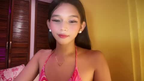 Snapshot of nova_licious chatting on June 2026 04:33:02 PM nova_licious online show from June 2026 04:33:02 PM