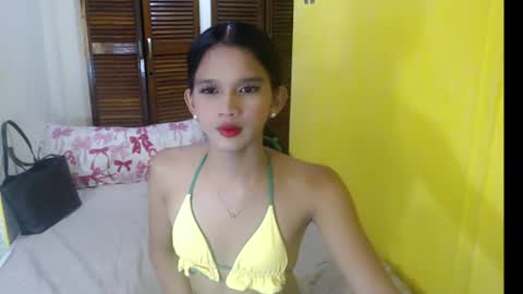 Snapshot of nova_licious chatting on June 2026 10:56:02 AM nova_licious online show from June 2026 10:56:02 AM