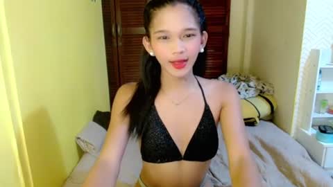 Snapshot of nova_licious chatting on July 2026 07:37:02 AM nova_licious online show from July 2026 07:37:02 AM
