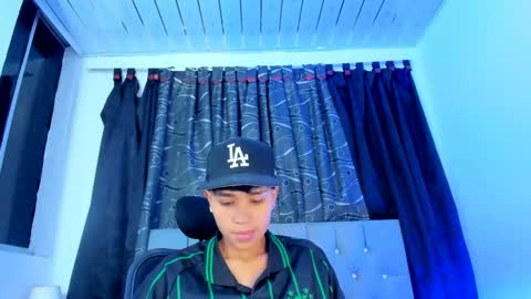 Snapshot of nova_sex1 chatting on December 2024 10:28:02 AM nova online show from December 2024 10:28:02 AM