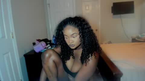 Snapshot of novacandy chatting on June 2026 04:13:01 PM Nova online show from June 2026 04:13:01 PM