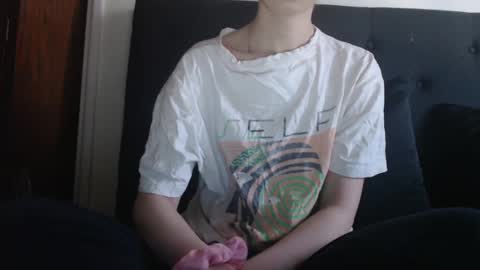 Snapshot of novafrey chatting on March 2025 01:04:01 PM Olivia online show from March 2025 01:04:01 PM