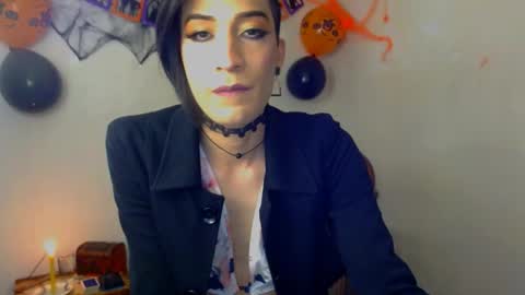 Nova...  online show from October 2025 09:13:01 PM