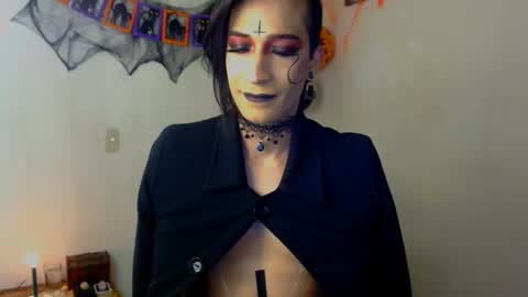 Nova...  online show from October 2025 10:01:01 PM