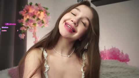 Snapshot of now_you_know chatting on November 2025 01:26:01 AM Dina online show from November 2025 01:26:01 AM