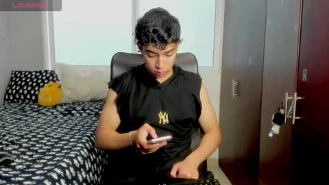 Noxx  online show from January 2026 07:06:02 PM