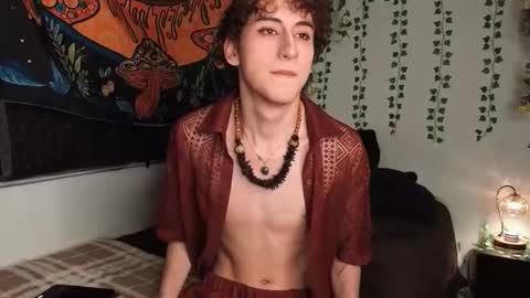 maxie online show from April 2026 03:07:02 AM