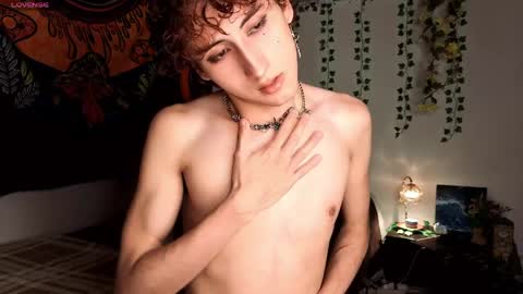 maxie online show from April 2026 03:40:02 AM