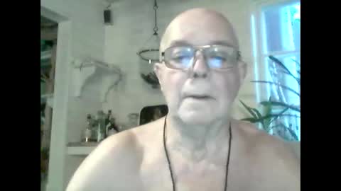 Haky online show from December 2024 01:29:01 PM
