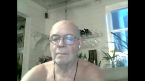 Haky online show from December 2024 01:53:02 PM