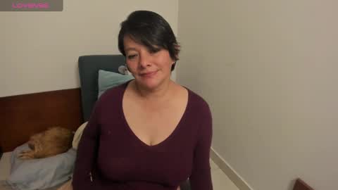 nuit_rose online show from January 2025 04:54:01 AM