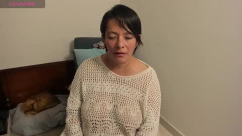 nuit_rose online show from February 2025 05:05:02 AM