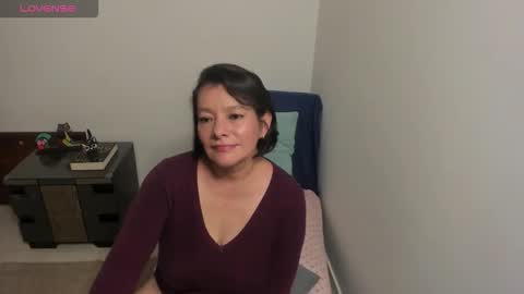 nuit_rose online show from October 2025 02:43:02 AM