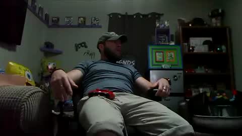 Awwwww Hey Sweetie Pies. Welcome To The Sweetie Pie Lounge. Enjoy The Dad-Cast. SweetCorny Fun-loving Dad Talk. online show from October 2025 05:14:01 PM