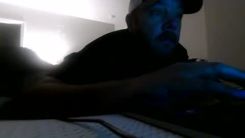 nuttincowboy727272 online show from April 2026 10:02:02 AM