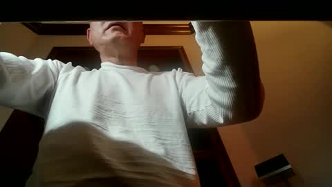 Showme online show from March 2026 03:43:02 AM