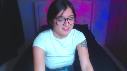 NyahMackenzie online show from December 2024 07:05:02 PM